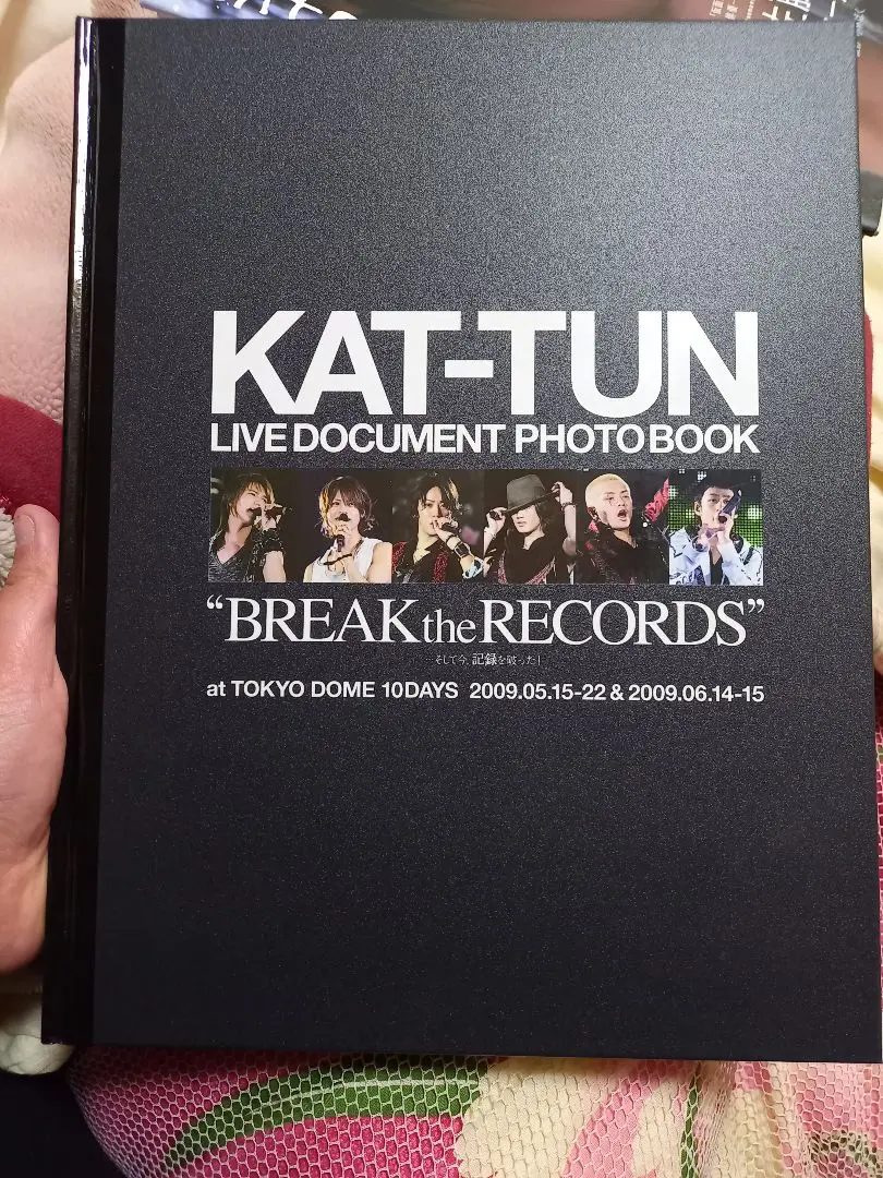 2025年最新】kat-tun 写真集の人気アイテム - メルカリ