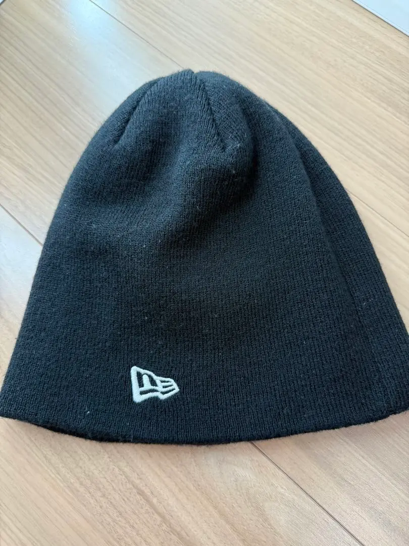 Thumbnail of New Era knit cap