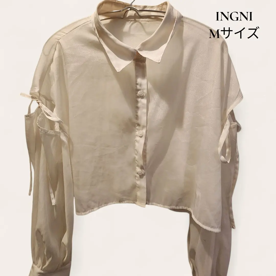 INGNI 白色 短版襯衫 M 尺寸 的縮圖