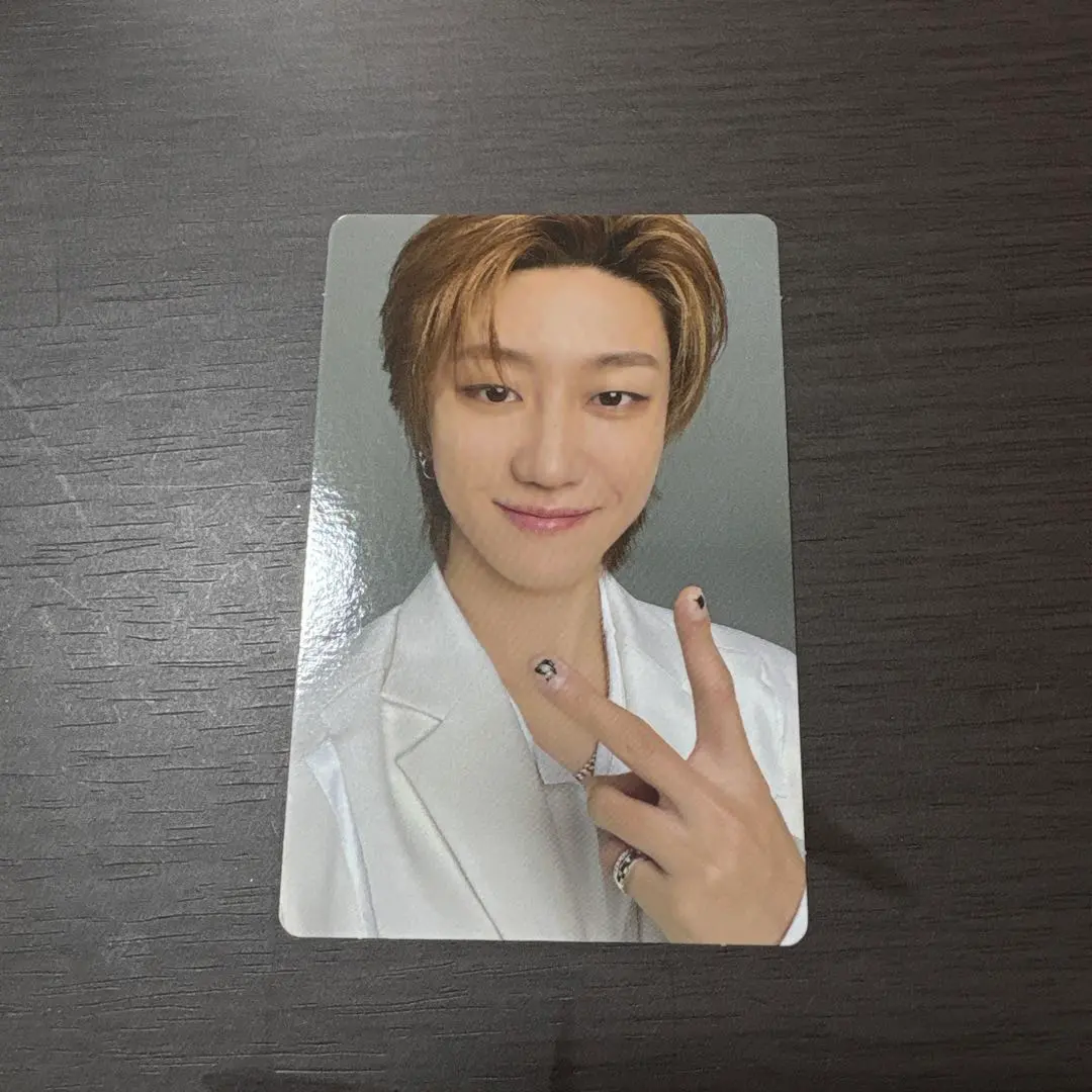 Thumbnail of SEVENTEEN NEW trading card THE 8