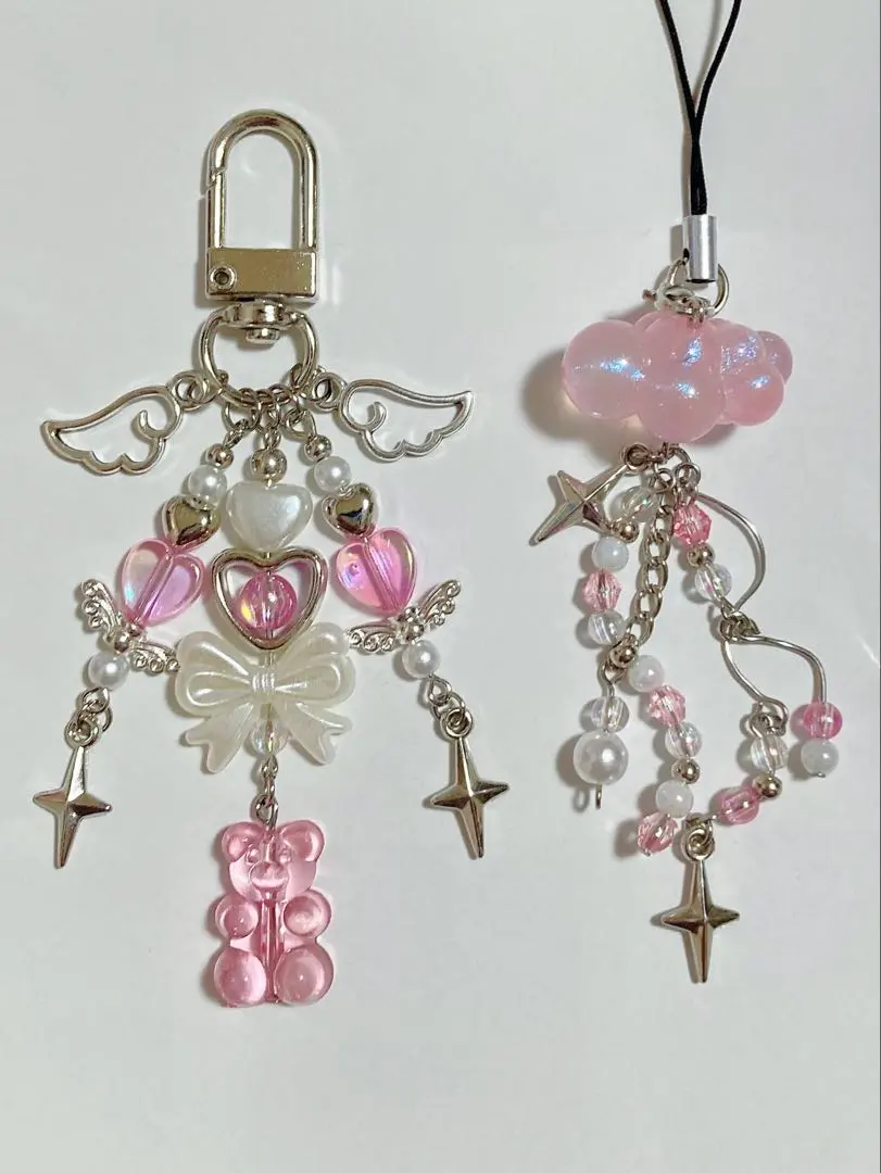 Thumbnail of Beaded Keyholder Bead Strap y2k Collect Book Charm Pink Cloud