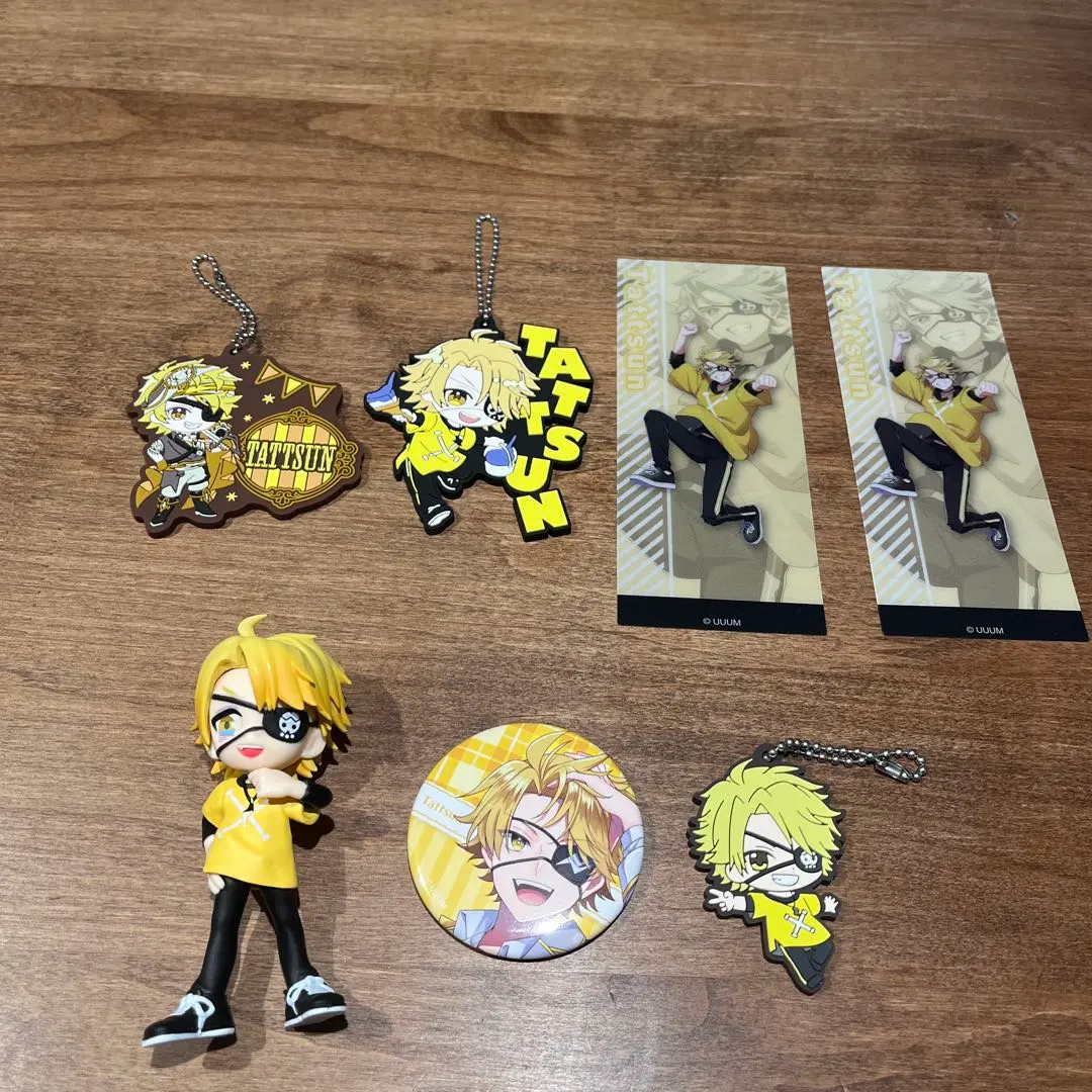 Thumbnail of Colorful Peach Tatsun Keychain Set