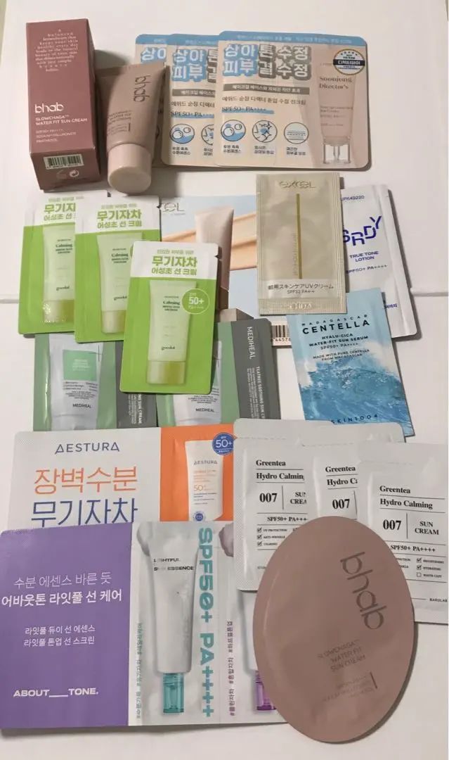 Thumbnail of Sunscreen & Primer Sample Set