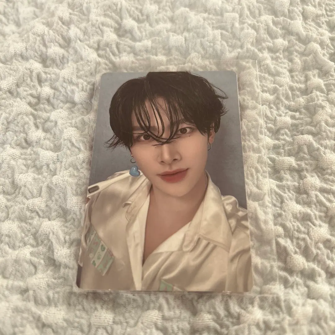 Thumbnail of ZEROBASEONE Ricky trading card