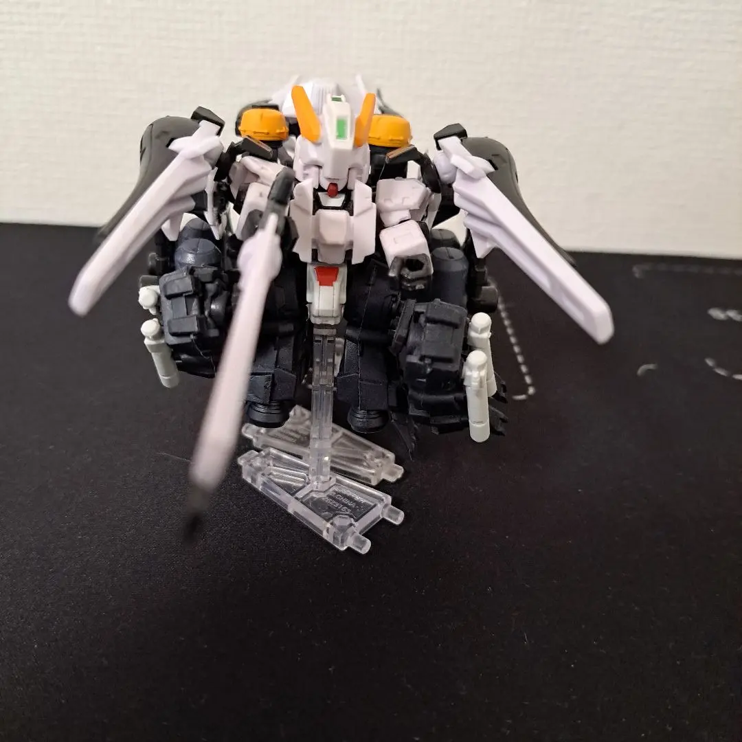 Thumbnail of Mobile Suit Ensemble Customization