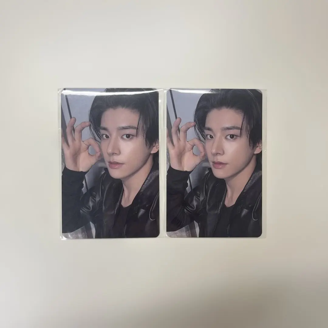 Thumbnail of ENHYPEN Jake Venue-Limited Takoyaki Trading Card & Chemistry Trading Card