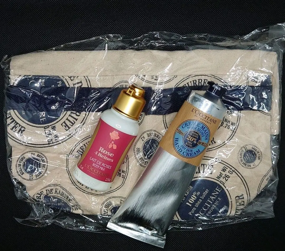 はっこちゃん★ロクシタン　ローズ　スムース　ボディミルク　250ml　廃盤 はっこちゃん様専用☆ロクシタン ローズ スムース ボディミルク
