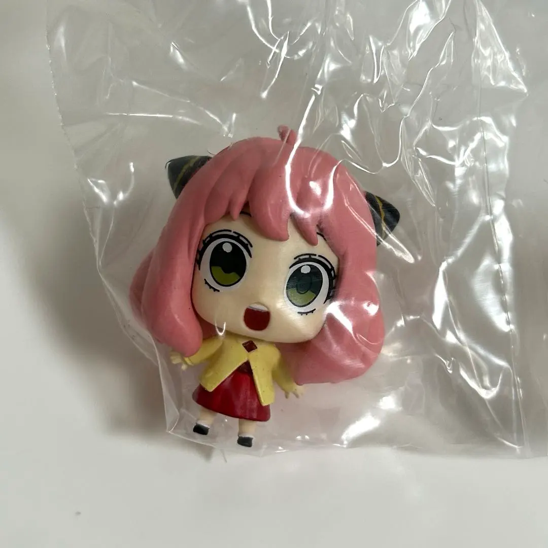 Thumbnail of SPY x FAMILY Capsule Figure: Anya