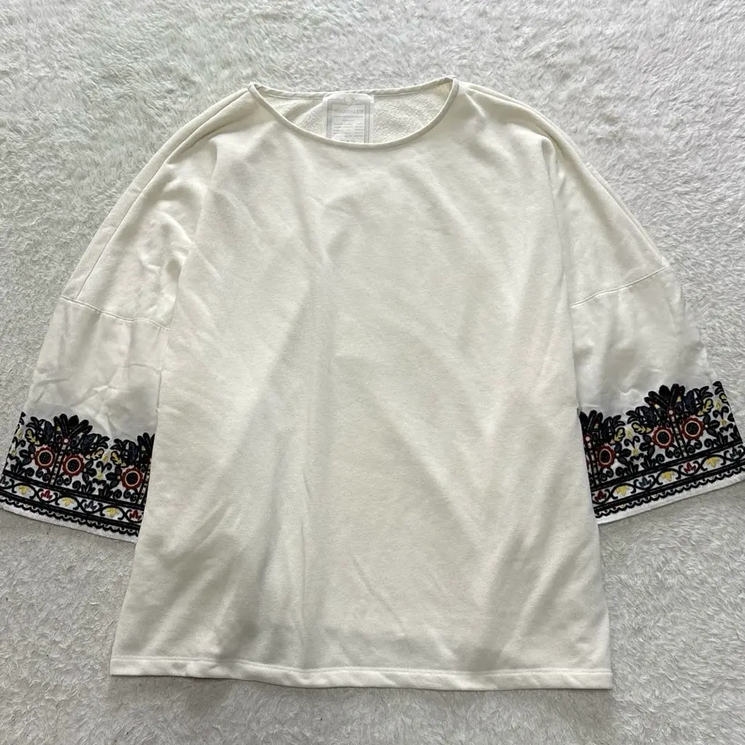 Thumbnail of BEARDSLEY Sleeve Embroidered Pullover, White