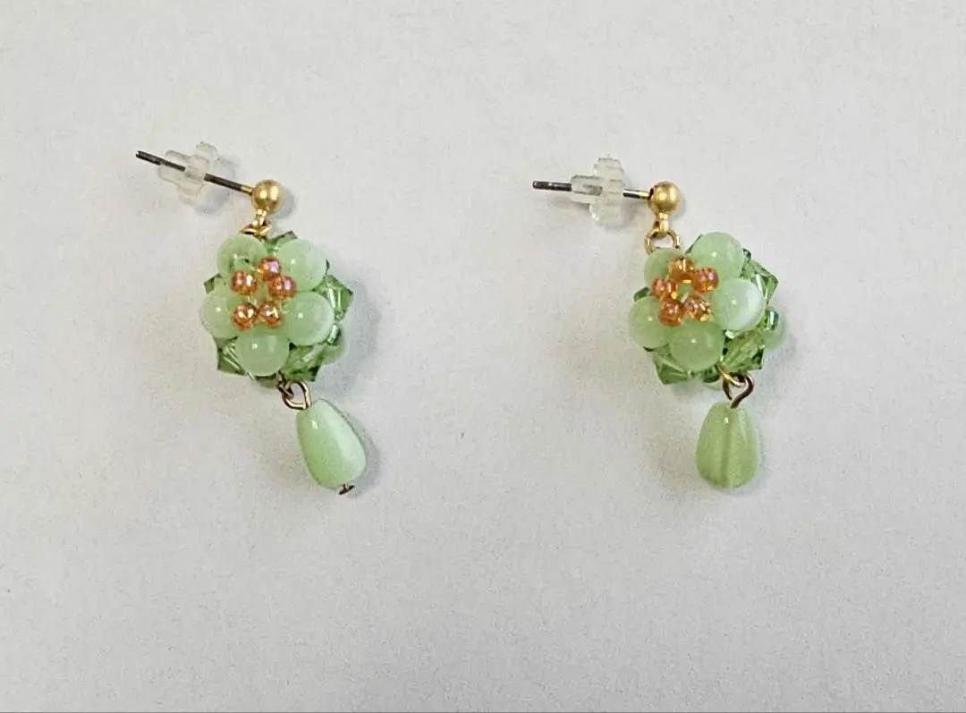 Thumbnail of Handmade beaded earrings, stud earrings, gold x green x orange