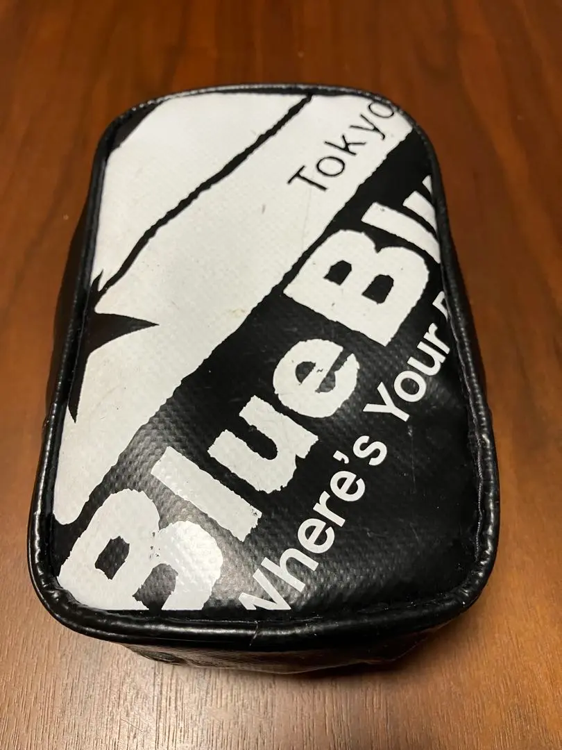 BlueBlue デニムキャップ ターポリンポーチ カタログ  2024 ターポリンポーチ | ケース／ポーチ／小物 | 製品 | BlueBlue