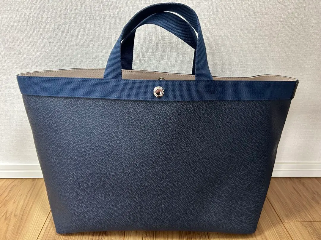 エルベシャプリエ　705gp ネイビー×ネイビー 店舗購入品　ケアカード付き 2025年最新】エルベシャプリエ 705gp ケアカードの人気アイテム
