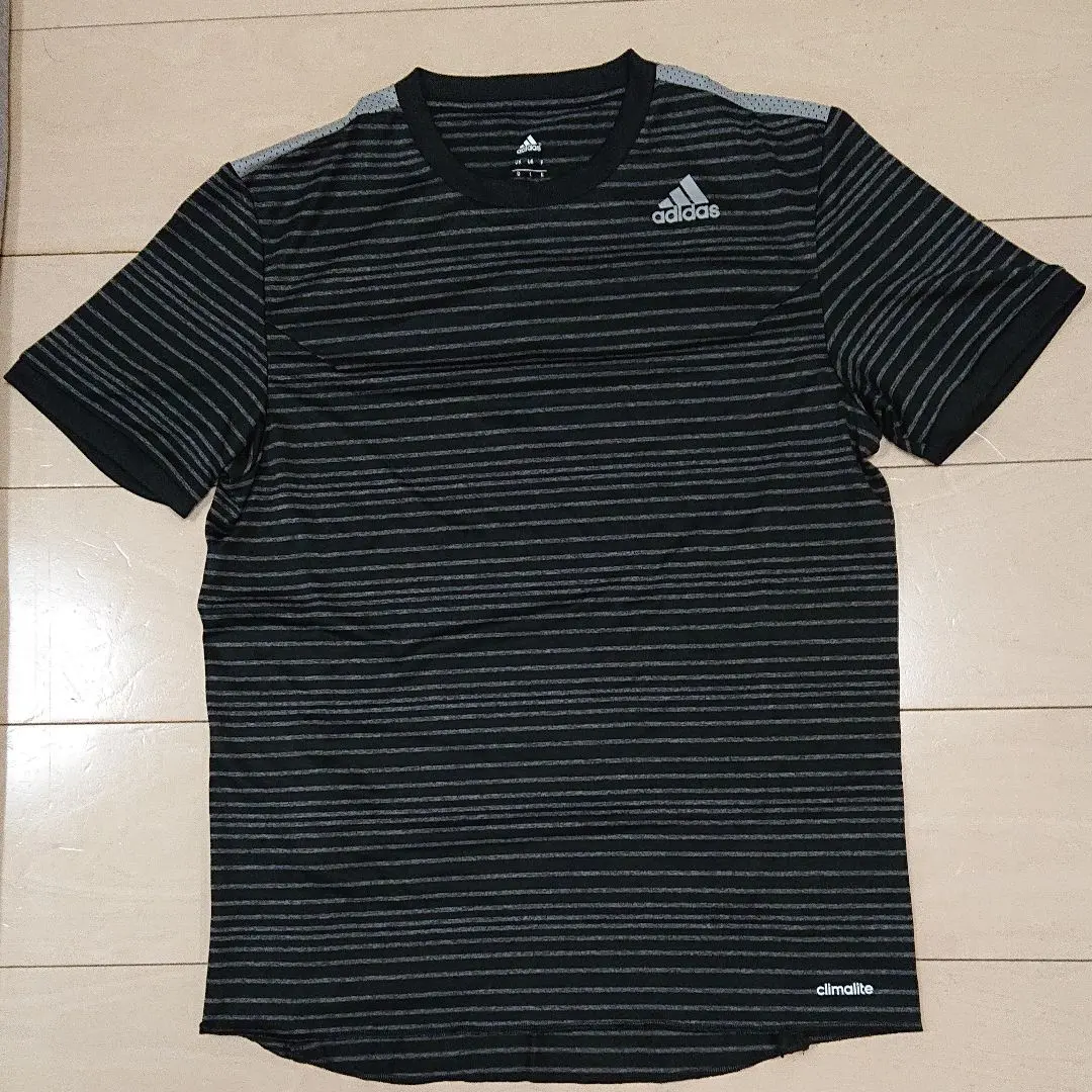 Thumbnail of Adidas short-sleeved running shirt