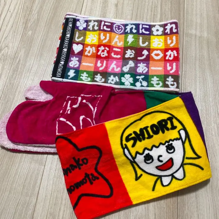 Thumbnail of Momoiro Clover Z Towel Set of 2