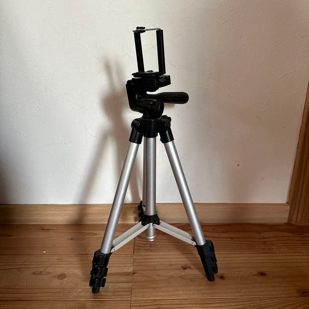 Thumbnail of Smartphone tripod for photography
