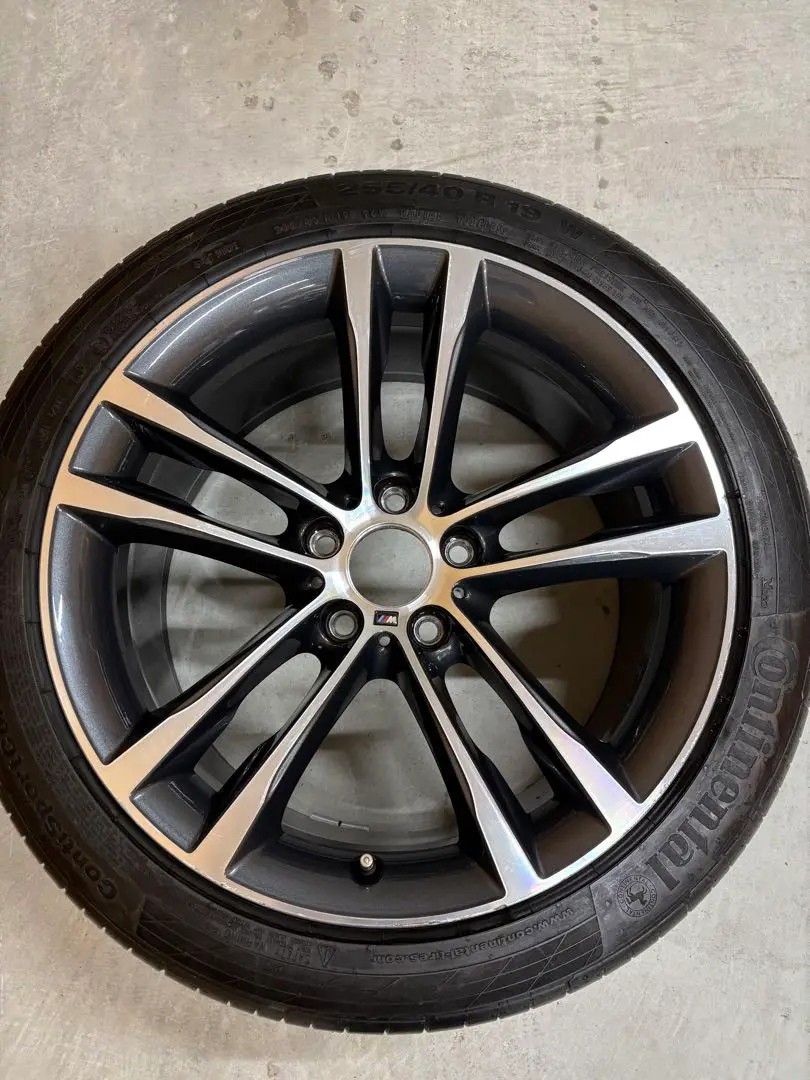 255/40ZR18 タイヤ付きホイール BMW 純正 1本 晴さん1 2025年最新】bmw 純正ホイール 255の人気アイテム - メルカリ