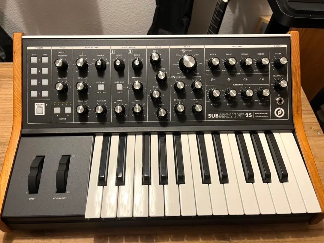 moog モーグ subsequent25 + オリジナルバッグ moog モーグ subsequent25 + オリジナルバッグ（moog モーグ