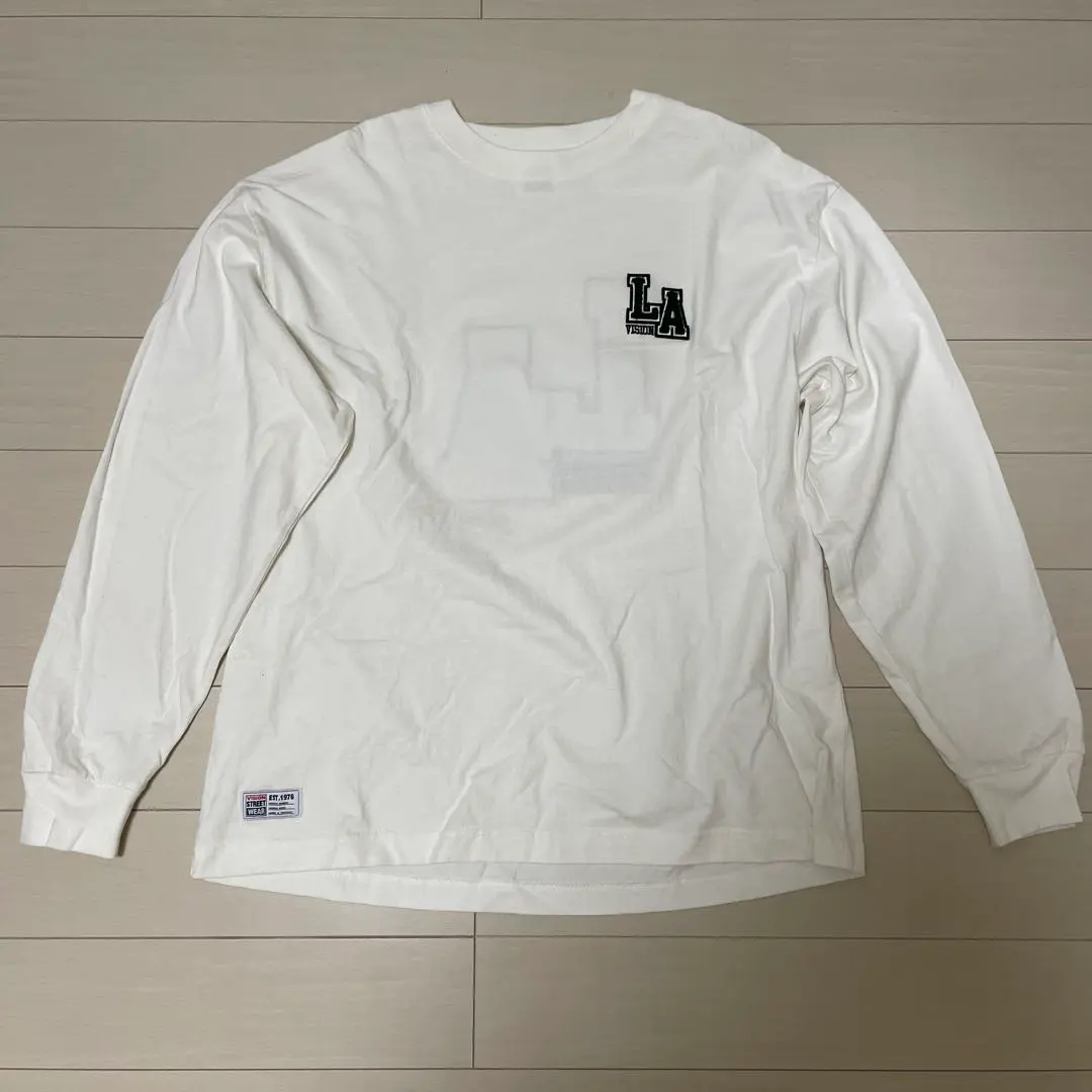 Thumbnail of LA long-sleeved T-shirt