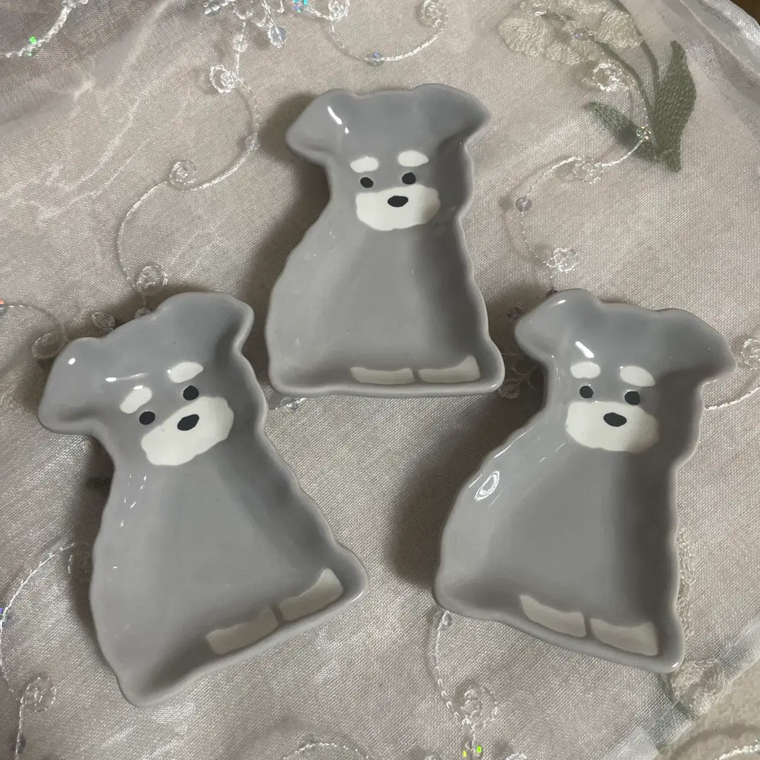③★迷你雪納瑞 小碟子 豆碟 3個一組 狗 小物入れ 的縮圖