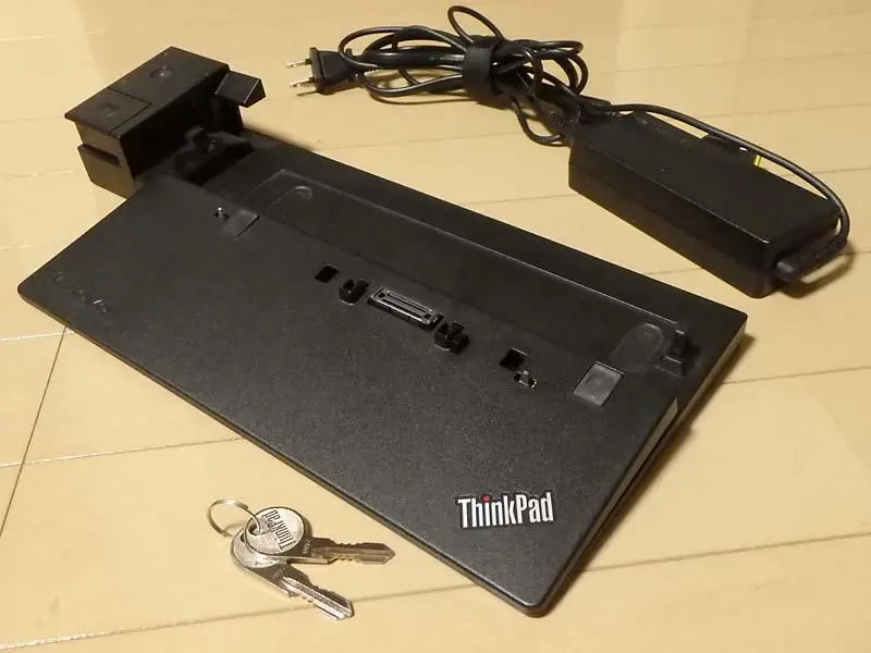拡張ドック付】Lenovo ThinkPad X240 i3 新品SSD128