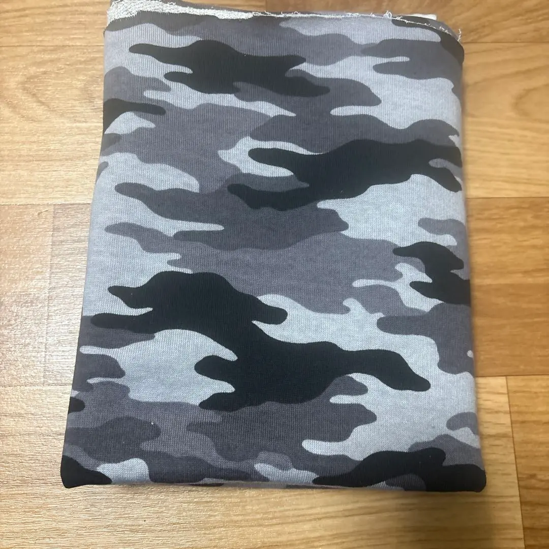 Thumbnail of Knit Fabric, Camouflage Pattern, Gray系 (Gray-toned), 1m