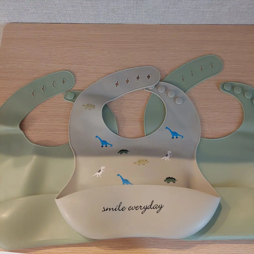 Thumbnail of Dinosaur Design Silicone Bib Set - 3 Pieces