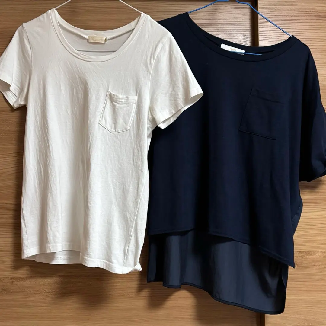 Thumbnail of T-shirt bulk sale