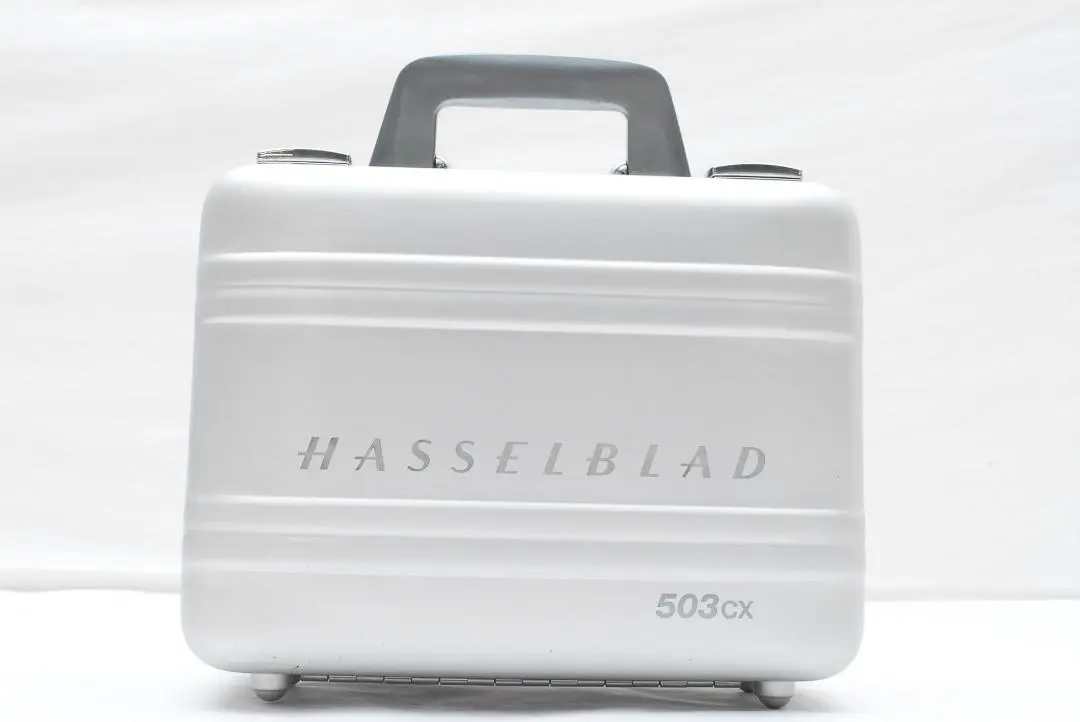 ゼロハリバートン HASSELBLAD 503CXi アルミカメラケース 希少なハッセルブラッド 503CXモデル】 ゼロハリバートン カメラ