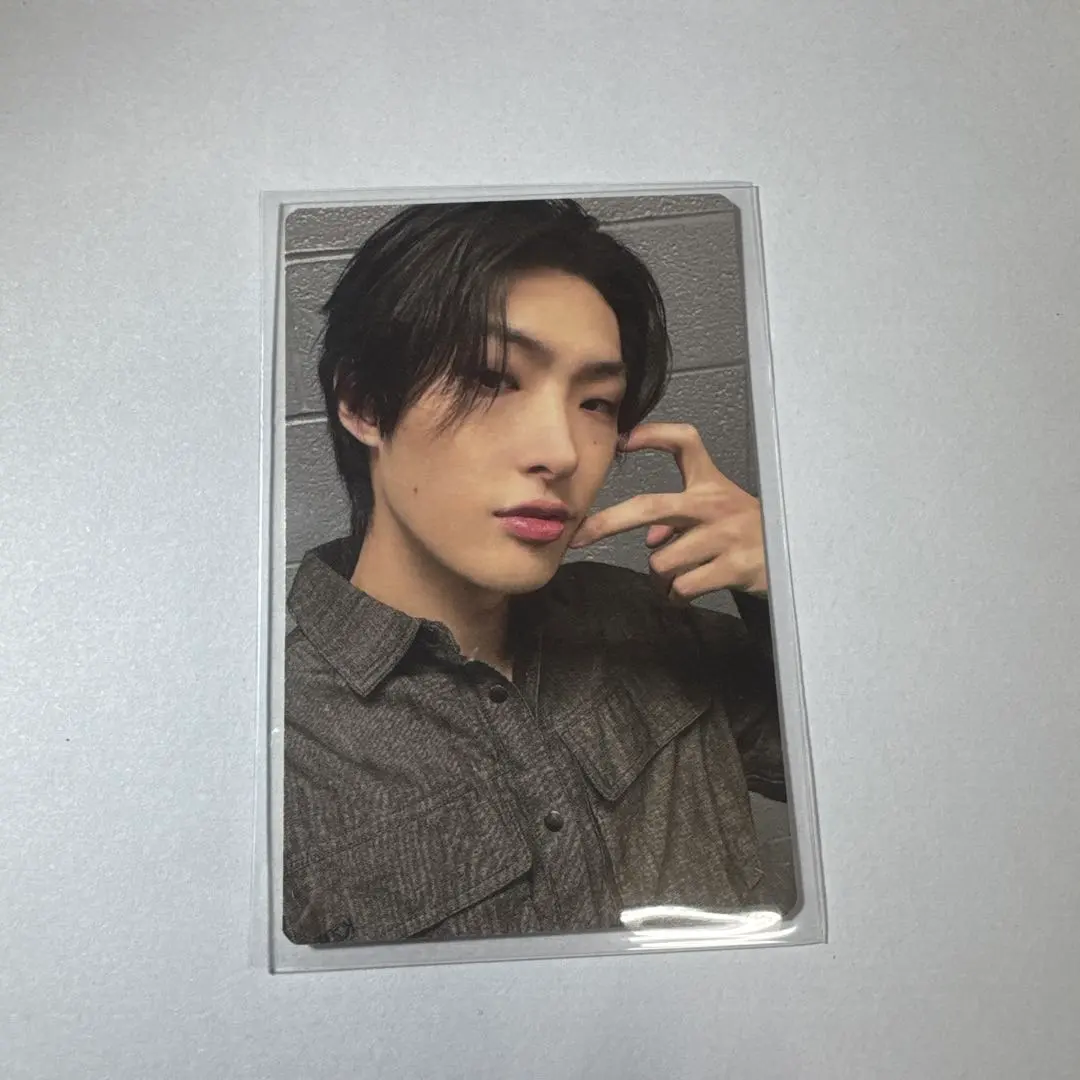 ATEEZ 玟岐 MIGHTEEZ POPUP 隨機小卡 的縮圖