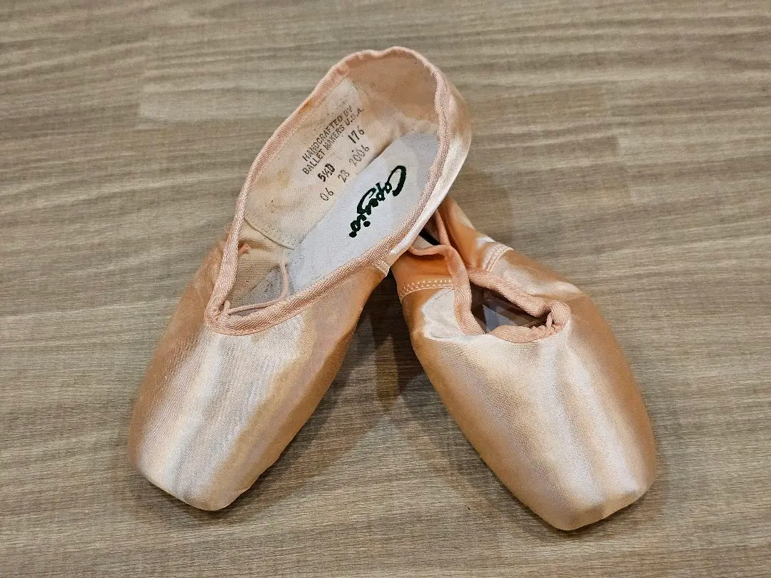 カペジオ コンテンポラ 41/2E Capezio Contempora トウシューズ 在庫限り【 カぺジオ 】コンテンポラ：トウ