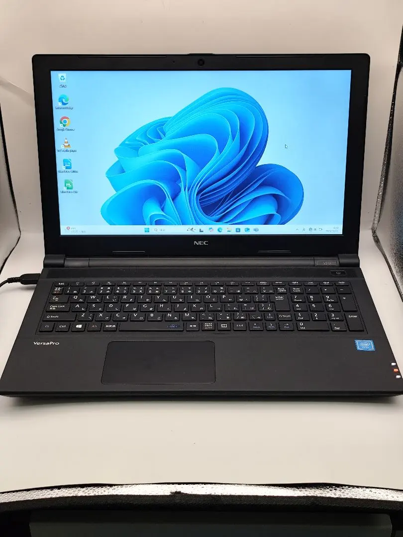 Thumbnail of 17 NEC VersaPro C3855U 4GB HDD500GB Junk