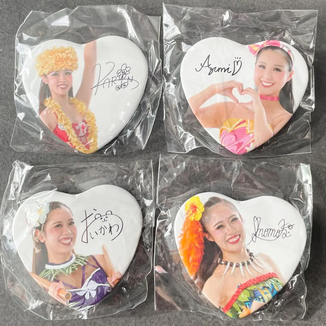 Thumbnail of [TIME SALE] Hawaiians Hula Girl Can Badge Limited Edition 56th Generation