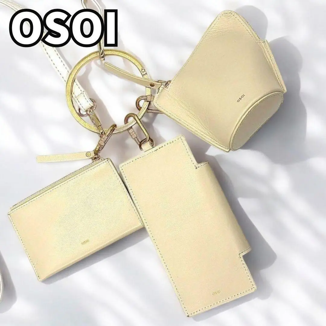 美品　OSOI　バングルリングバッグ　ミニポーチ　カード財布　ブラック 美品 OSOI バングルリングバッグ ミニポーチ カード財布
