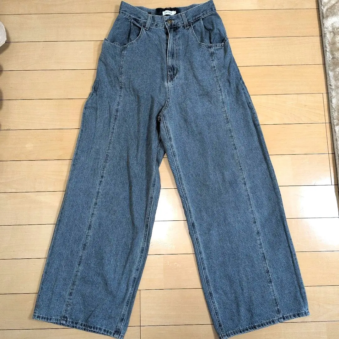 Thumbnail of LEPSIM Color Wide Denim Pants, Size M