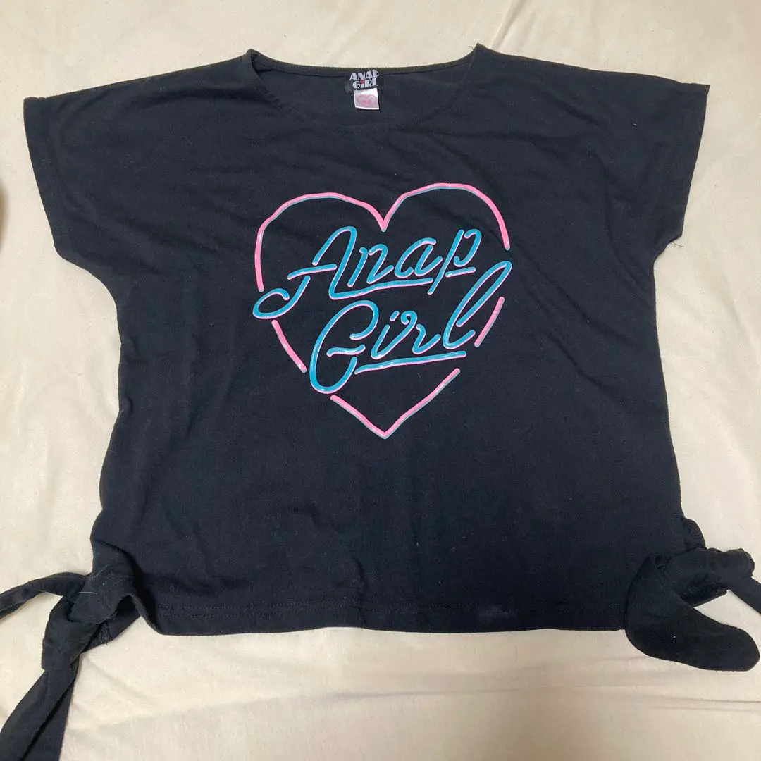 Thumbnail of Used ☆ ANAP GIRL Heart Print T-shirt, Size M