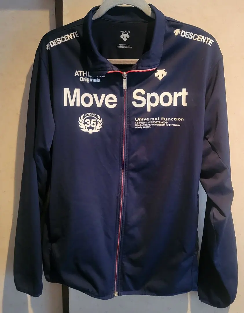 迪桑特 Move Sport 運動服 的縮圖