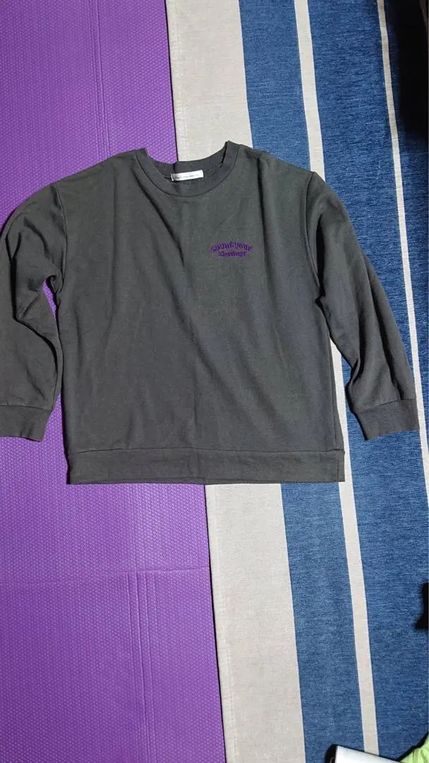 Thumbnail of Ray Cassin sweatshirt