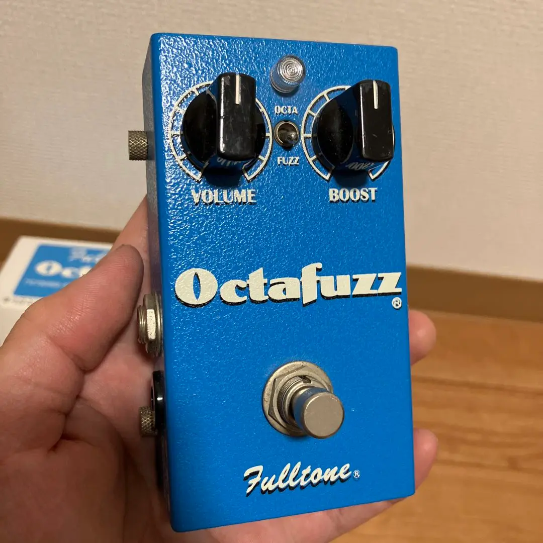 2025年最新】octavia fuzzの人気アイテム - メルカリ