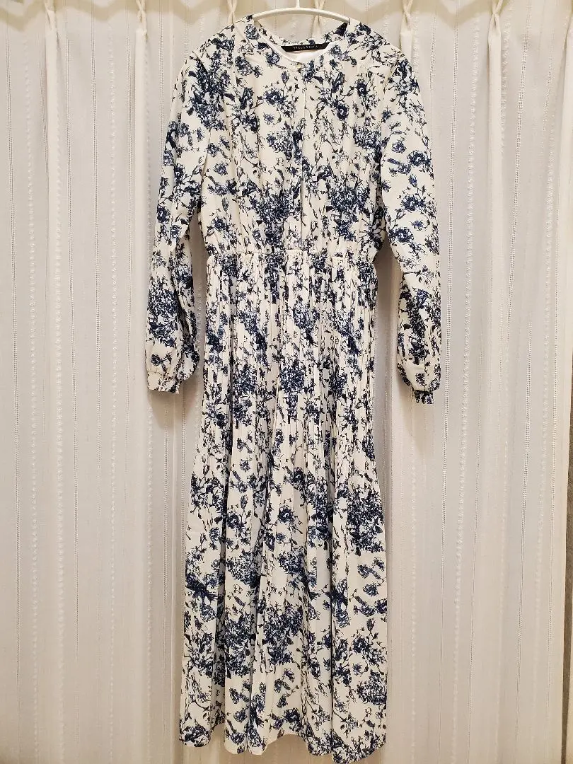 Thumbnail of YECCA VECCA Floral Pleated Dress