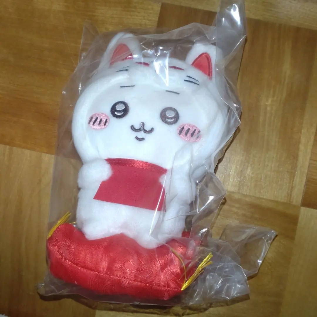 Thumbnail of Chikawa Mogumogu Honpo Fushimi Inari Plushie, Chikawa