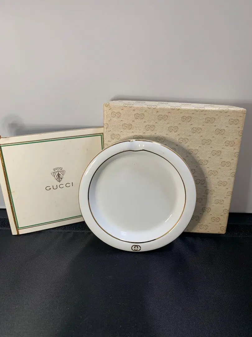 GUCCI 置き型灰皿 2025年最新】GUCCI 置き型灰皿の人気アイテム - メルカリ