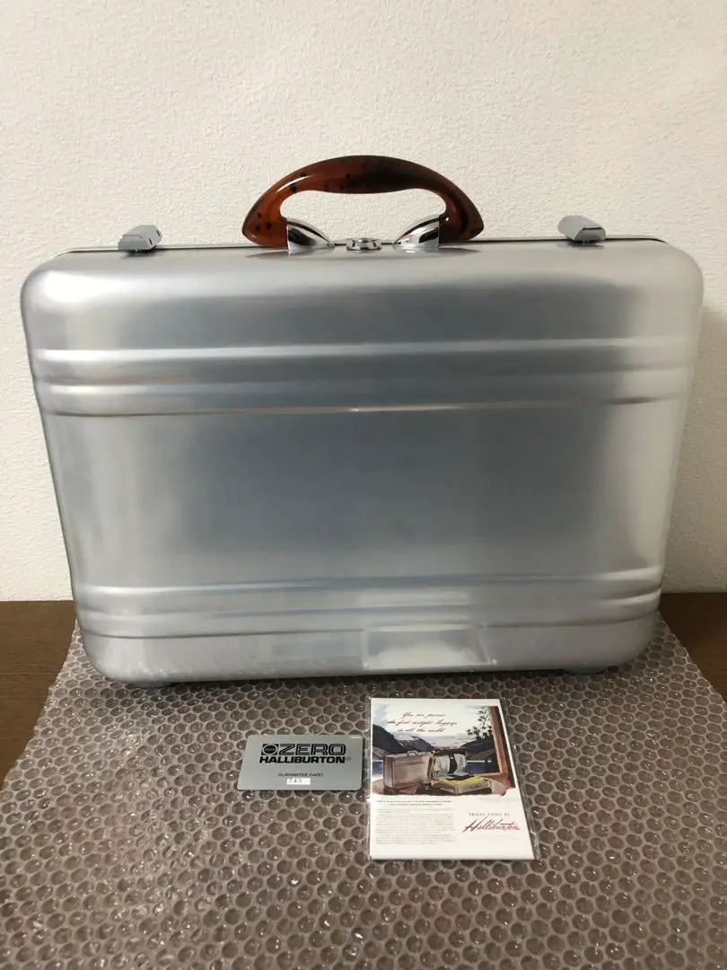 2025年最新】ゼロハリバートン レトロコレクションの人気
