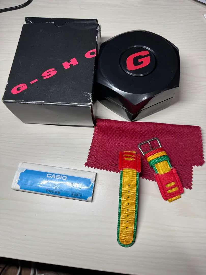 【美品】 G-SHOCK ボブ・マーリーモデル DW-002BM-9 s-l400.jpg