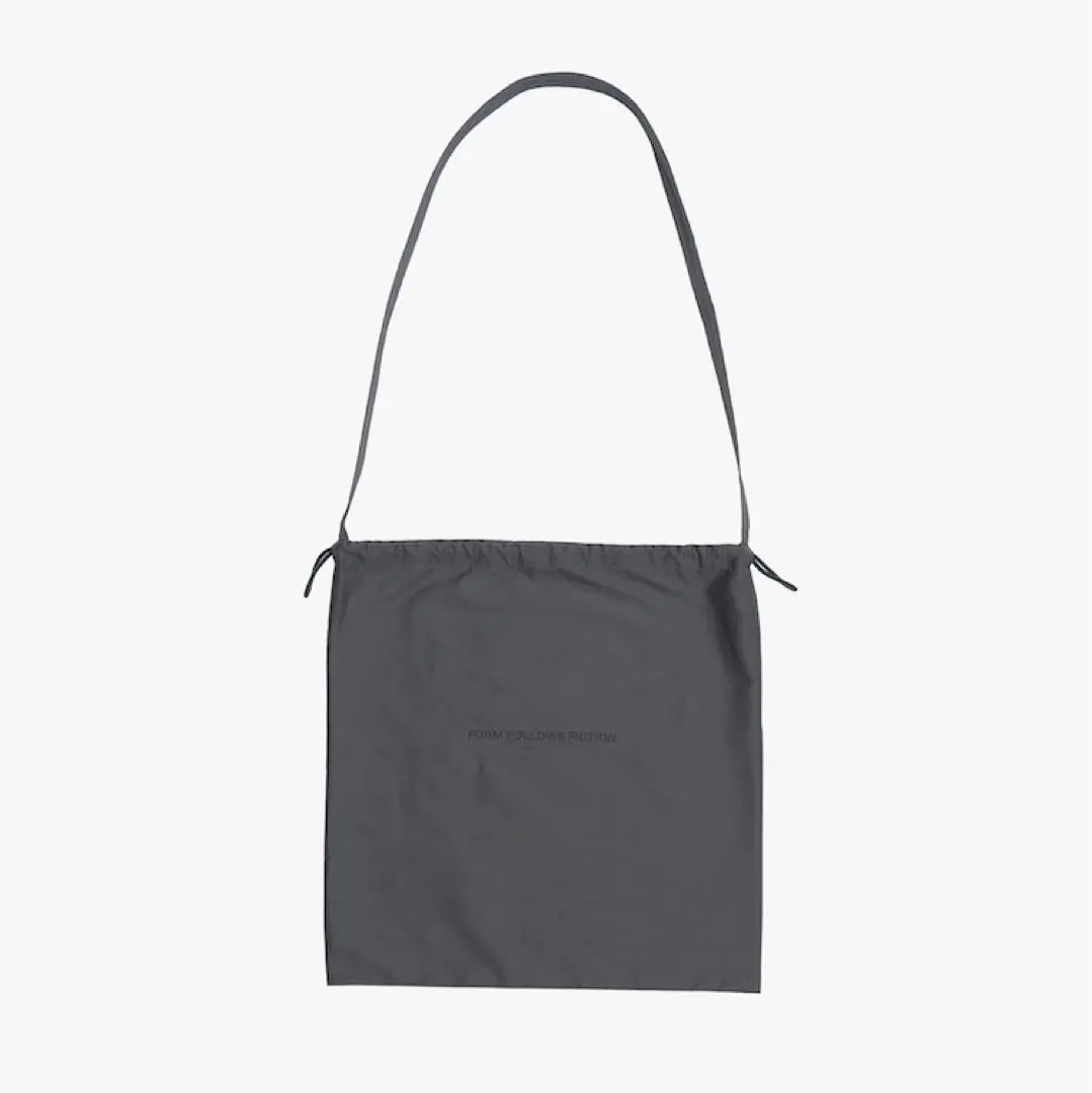 バッグ Graphpaper Tote Bag 2025年最新】Graphpaper トートバッグの人気アイテム - メルカリ