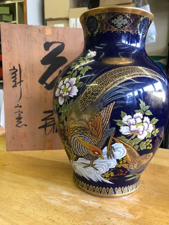 骨董品　孔雀　陶器　花瓶　新山　木箱 骨董品 孔雀 陶器 花瓶 新山 木箱
