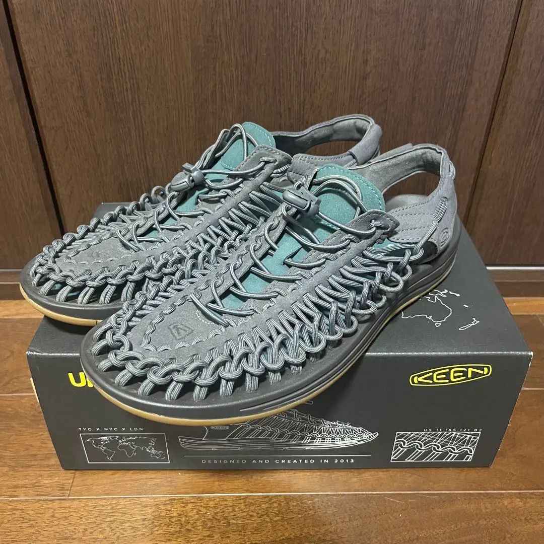 KEEN UNEEK 涼鞋 29cm 的縮圖