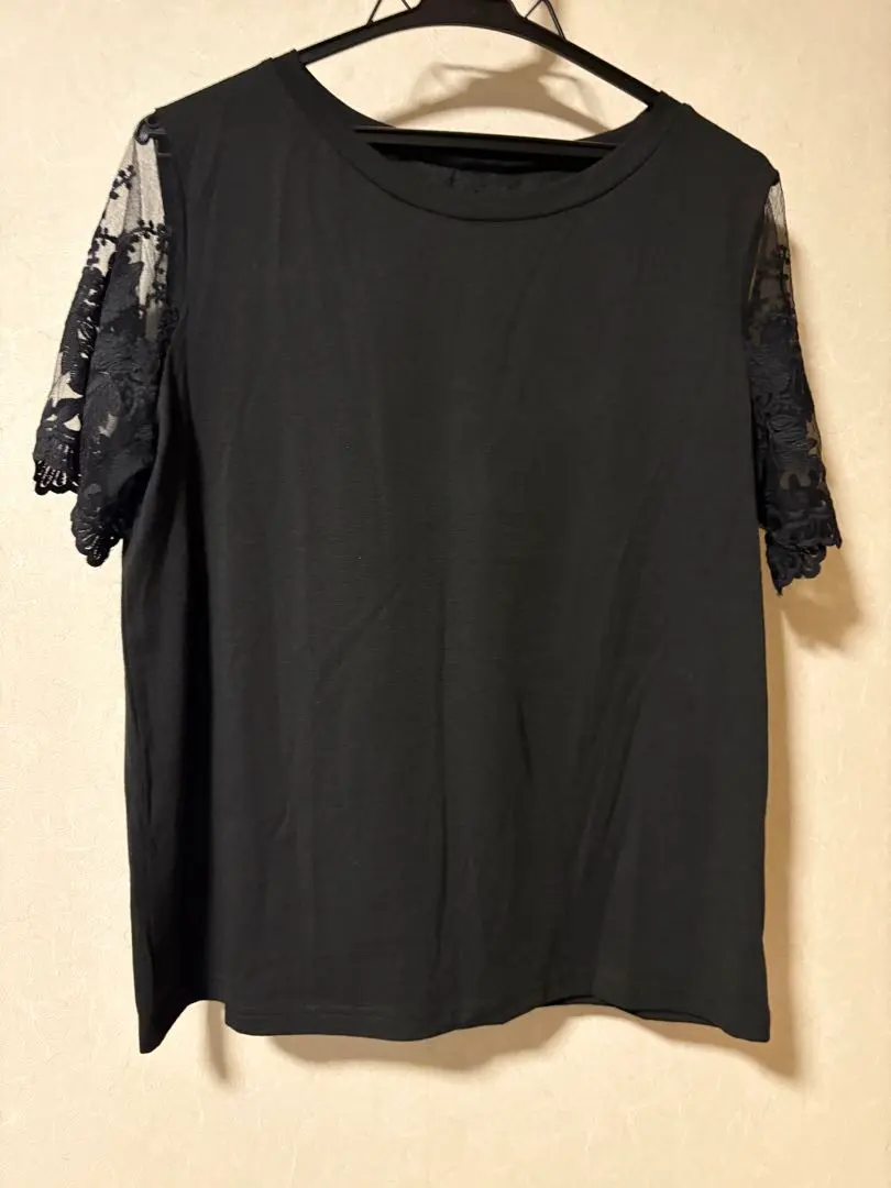 Thumbnail of Black Lace Sleeve Short Sleeve Top