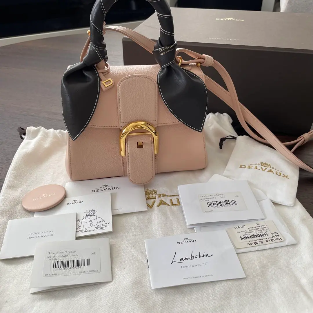 VIP価格【DELVAUX】ハンドルリボン オリエル デルヴォー DELVAUX ハンドルリボン アクセサリー レザー