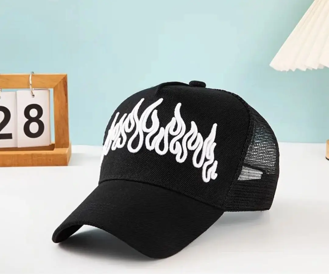 laropa 歇斯底里網眼帽 的縮圖