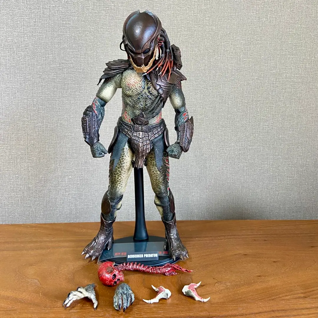 Amazon.co.jp: ムービー・マスターピース プレデターズ 1/6
